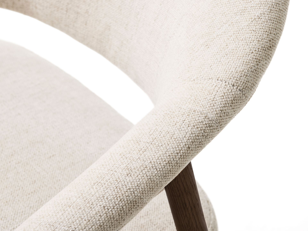 56160100-ELK-CHAIR-SAND_D2.webp