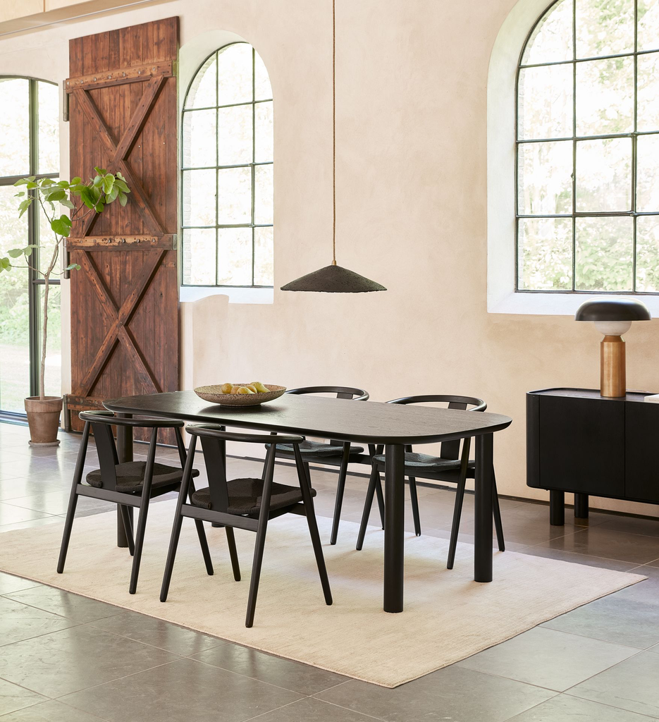 49560011-RELATE-ARMCHAIR-BLACK_R2.webp