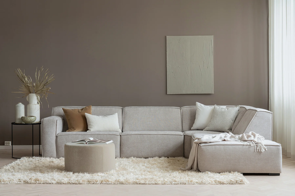 vilmers%2FPRODUCT_PHOTOS%2F1_SOFT_FURNITURE%2F1_1_SOFAS%2FINTERIOR_PHOTOS%2FComfy%2FComfy_1%2C5s_1%2C5s_C_Oe_CITY_beige(1).webp